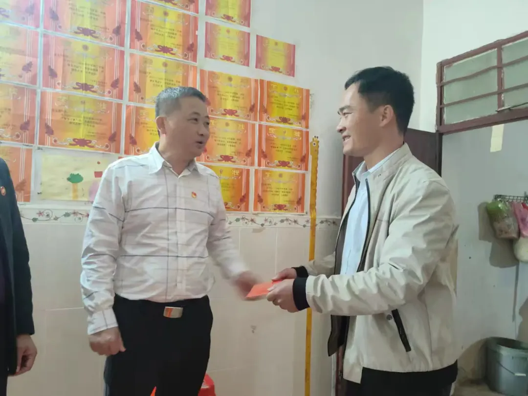 1d316bb324b144899dcf483cf3638d11