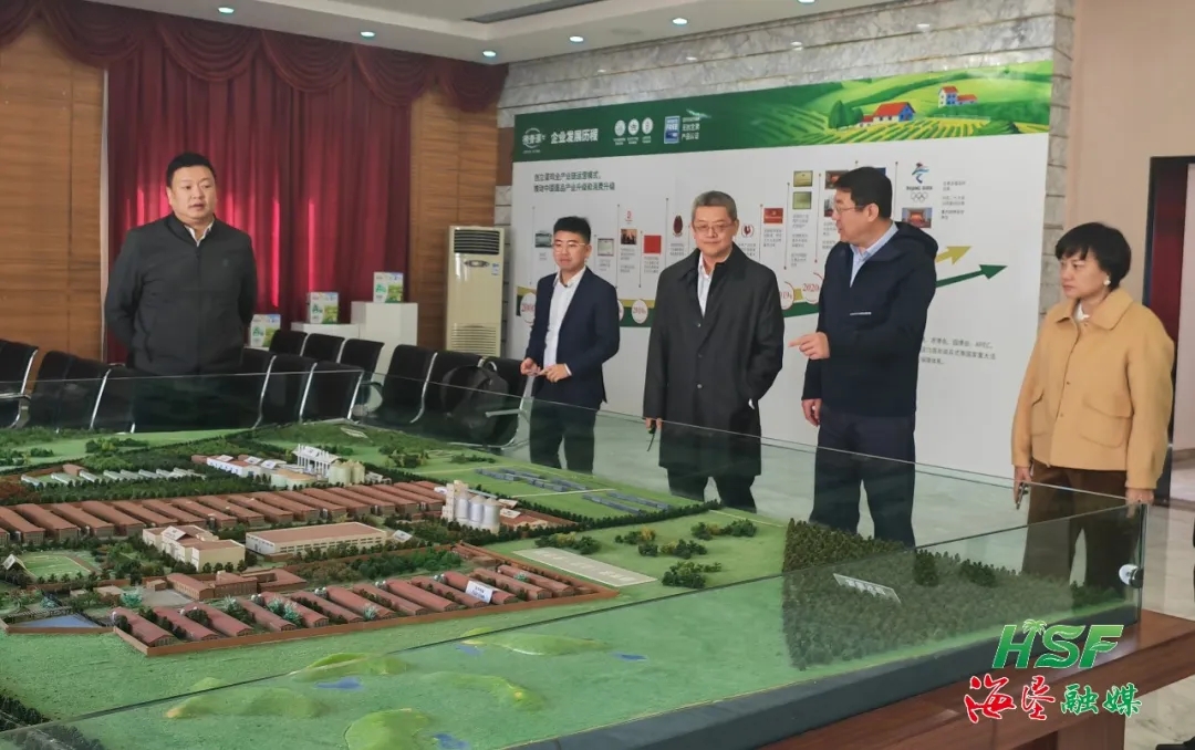 3737b892979d43e5a38c43b8d04bc611