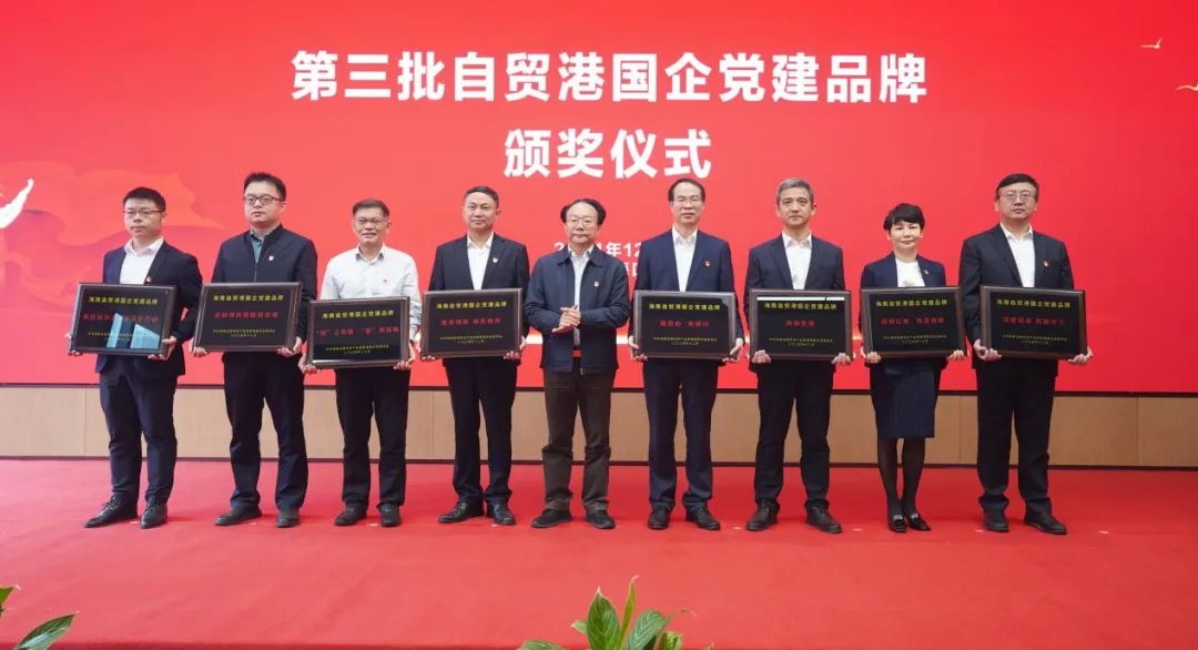 3c4ab4769dac4ed58d1eb8b7bcec46ca